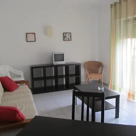 Rosa Apartment